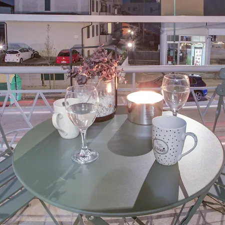 Apartman Urban-balcony-66 *